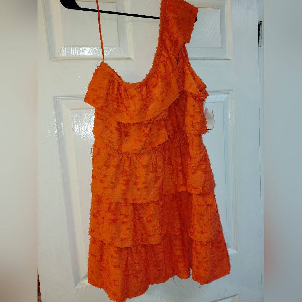 Sold - Picture 2 of 3